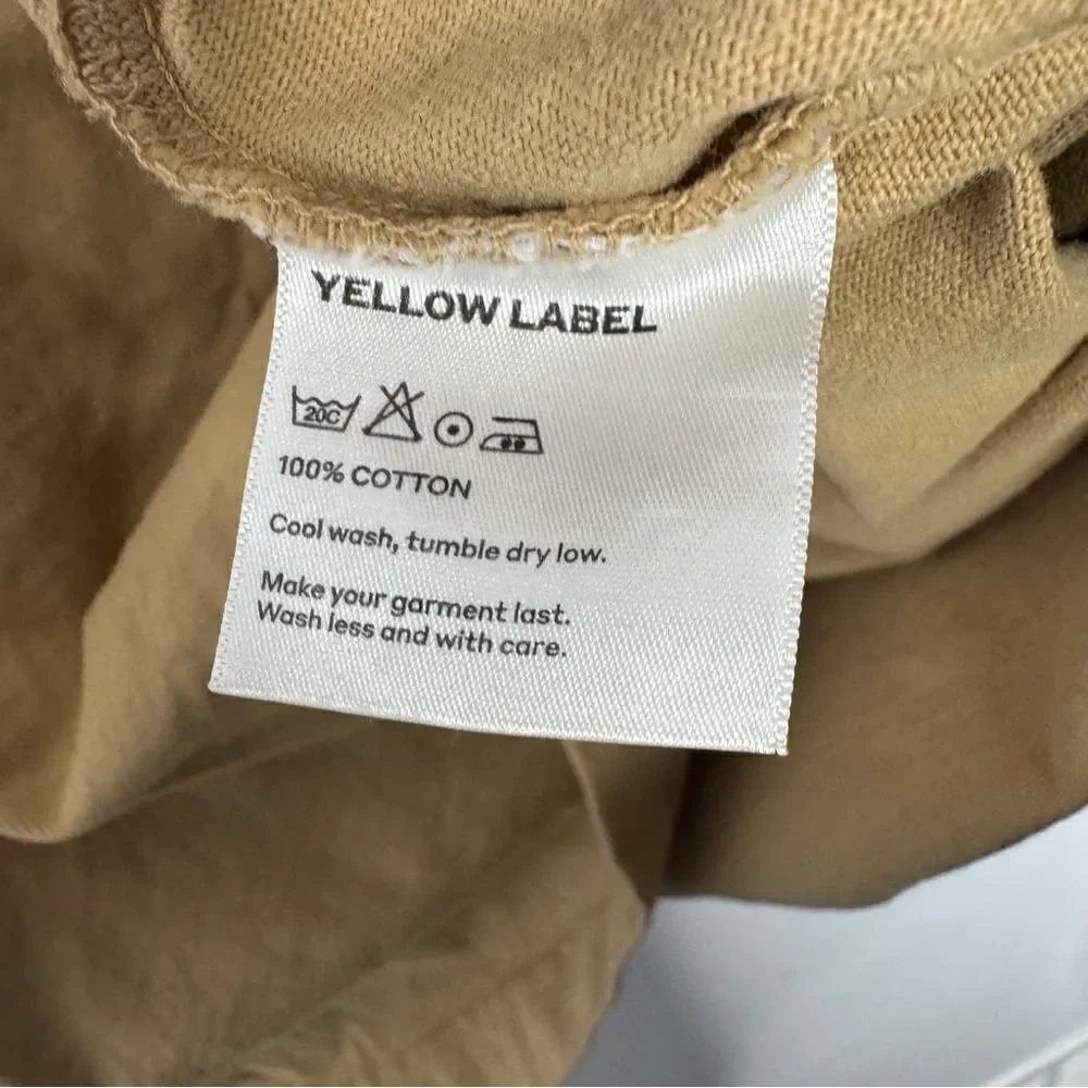 Yellow Label tan tee - Picture 4 of 5